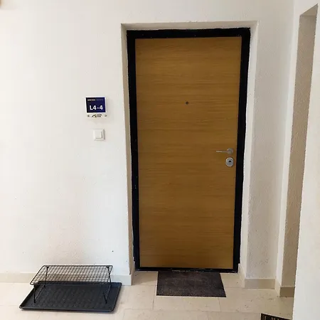 Snjezna Dolina Vii Apartment Jahorina